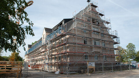 Allianz vor Ort in Hanau im Pioneer Park Allianz vor Ort in Hanau im Pioneer Park