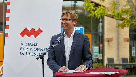 Preisverleihung 3. Hessischer Preis für Innovation und Gemeinsinn im Wohnungsbau Preisverleihung, Staatssekretär Jens Deutschendorf