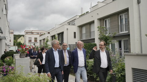 Allianz vor Ort in der Ökosiedlung Friedrichsdorf Allianz vor Ort in der Ökosiedlung Friedrichsdorf